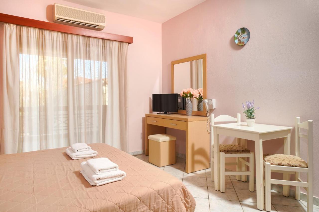 Makrina Hotel 2*