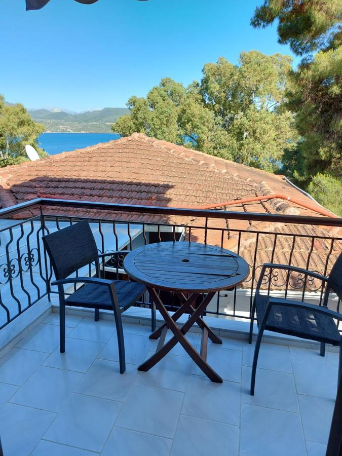 Mavra Aparthotel