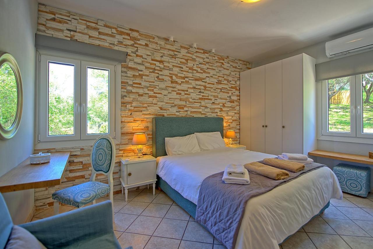 Villa Beachfront Seasun By Posarellivillas Agios Spyridon (Corfu)