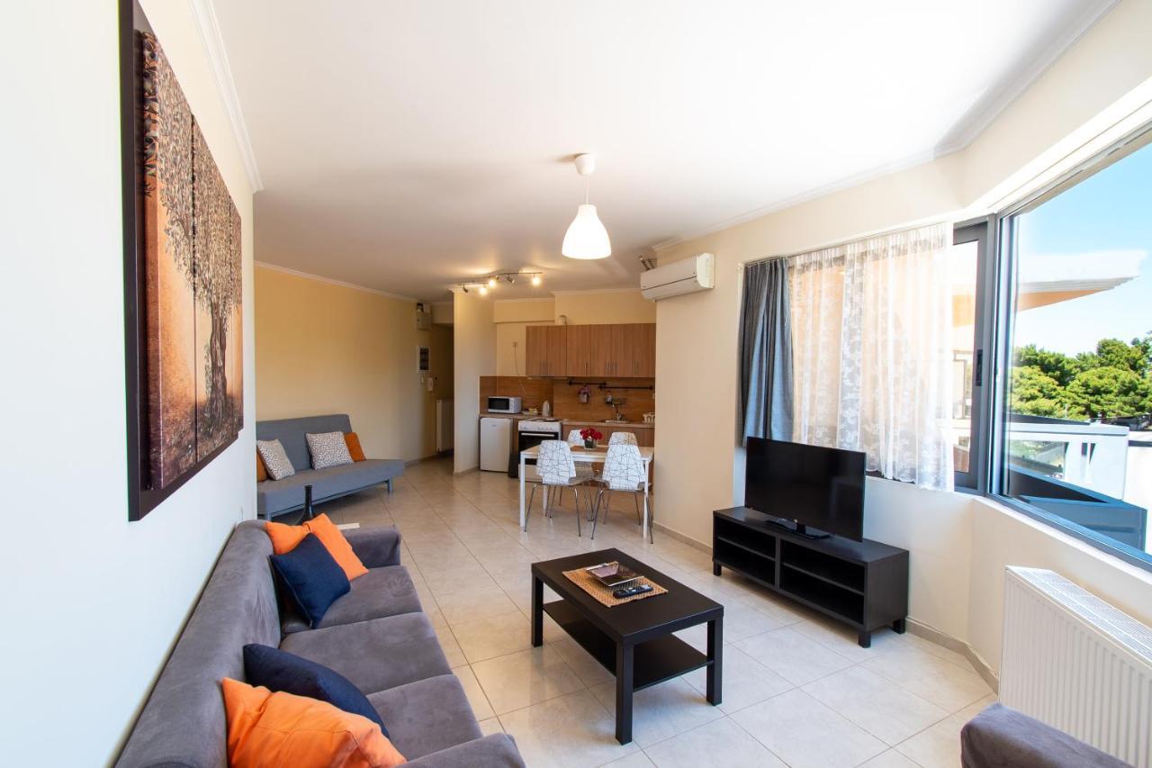 Efi Apartment *