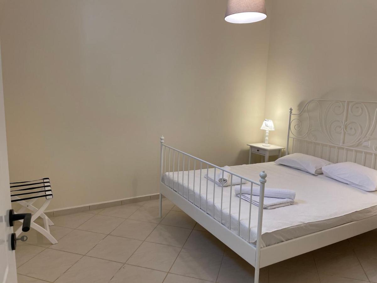 Monolithos Holiday home *