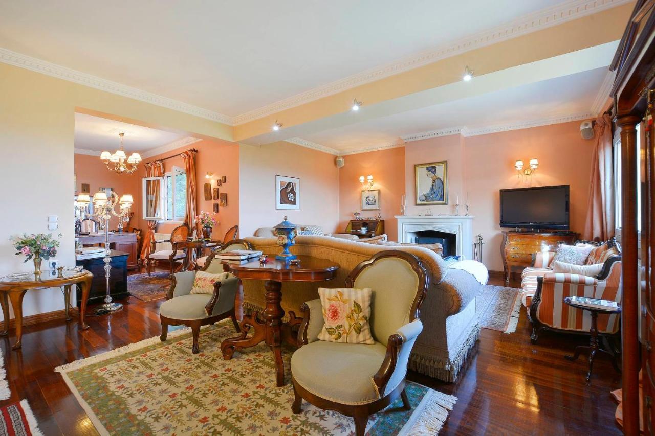 Kardami -country House Holiday home *