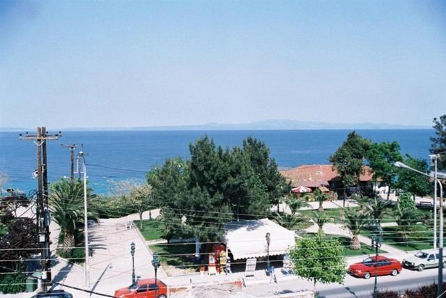 Poppis * Kallithea (Chalkidiki)