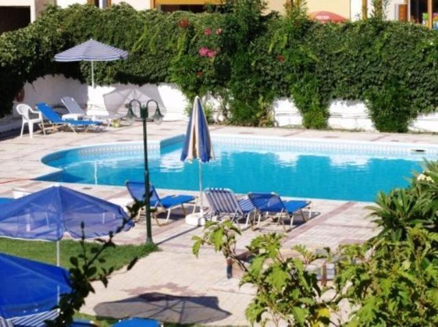 Apelia Aparthotel 2*