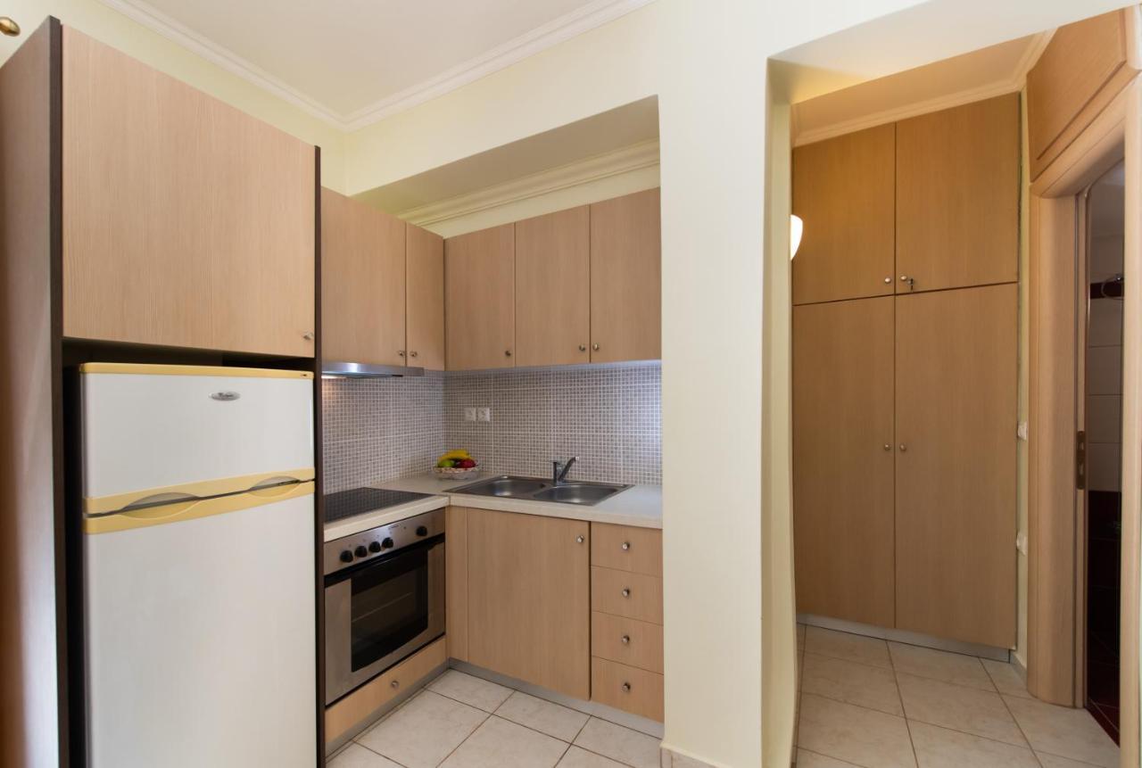 Delphinus Villas-villa Nikitas Apartment