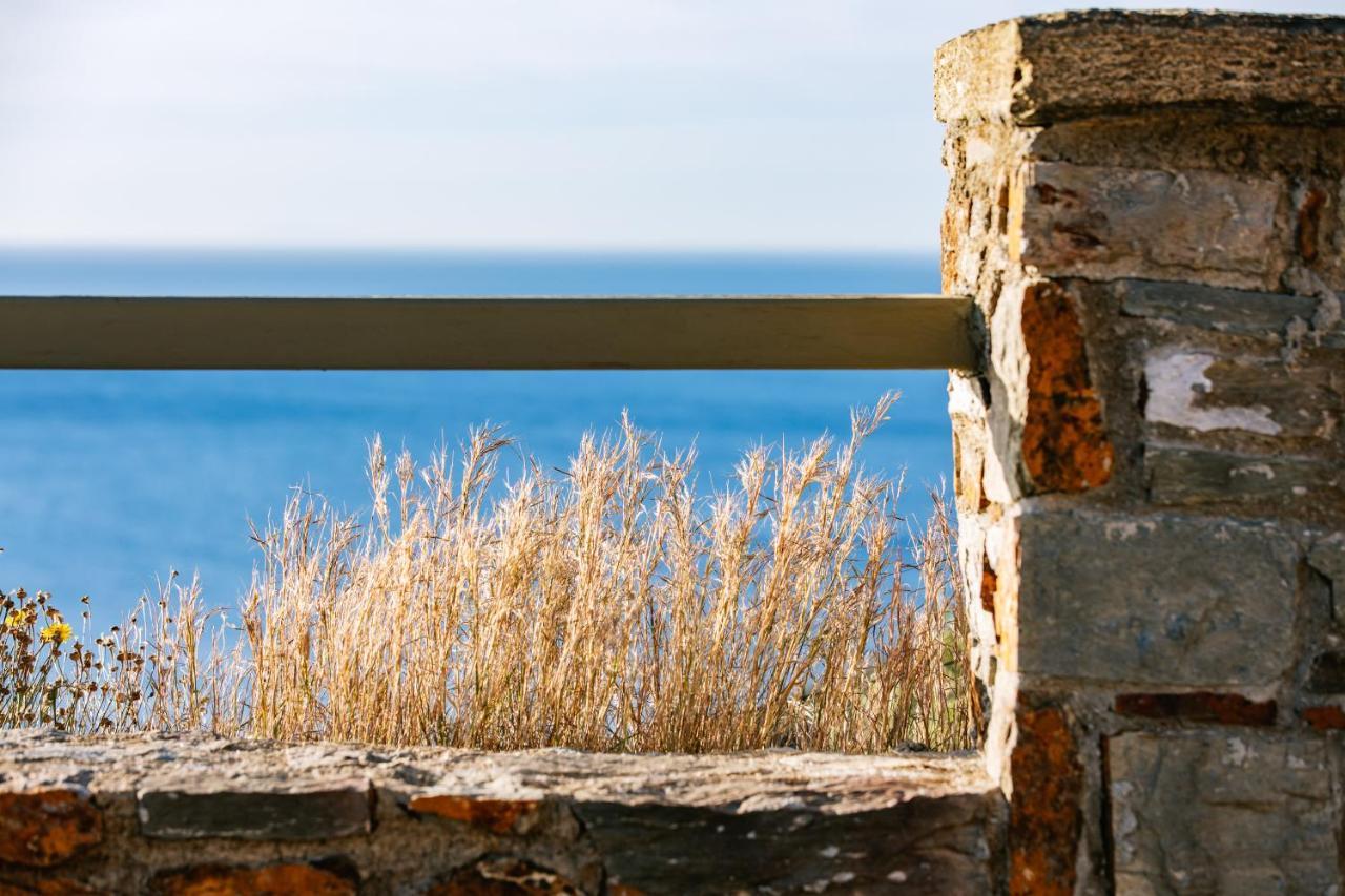 Front Row Seat To The Aegean By Neuvel *