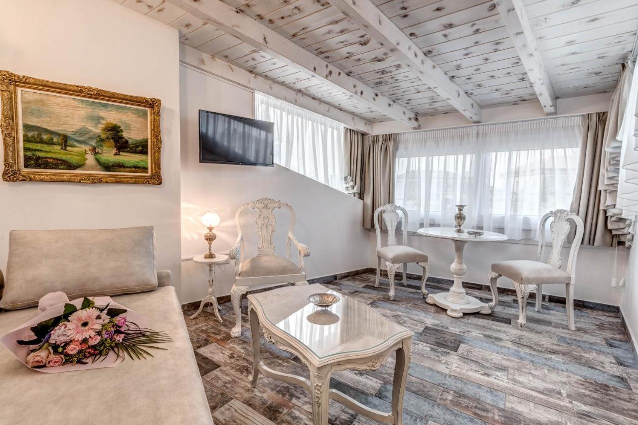 Coconella Apartment Corfu (city)