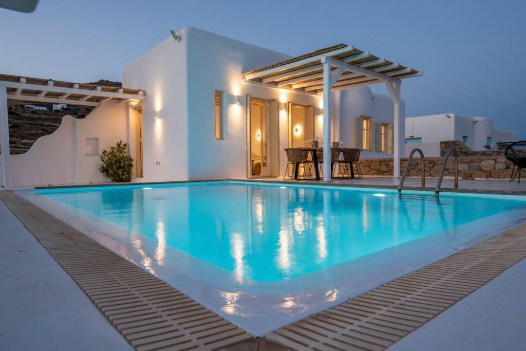 Villa Aegean Blue By Llb - In 500m. Mykonos Town