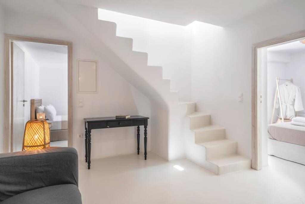 Villa Aegean Blue By Llb - In 500m.