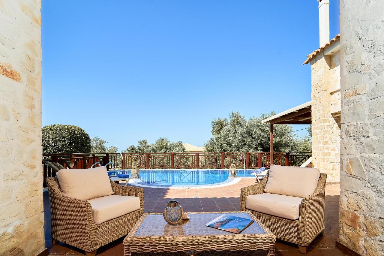 Lila's Luxury Villa
