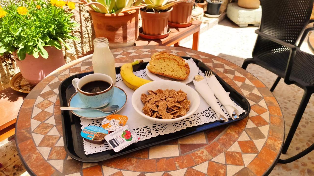 Eleni Guest house
