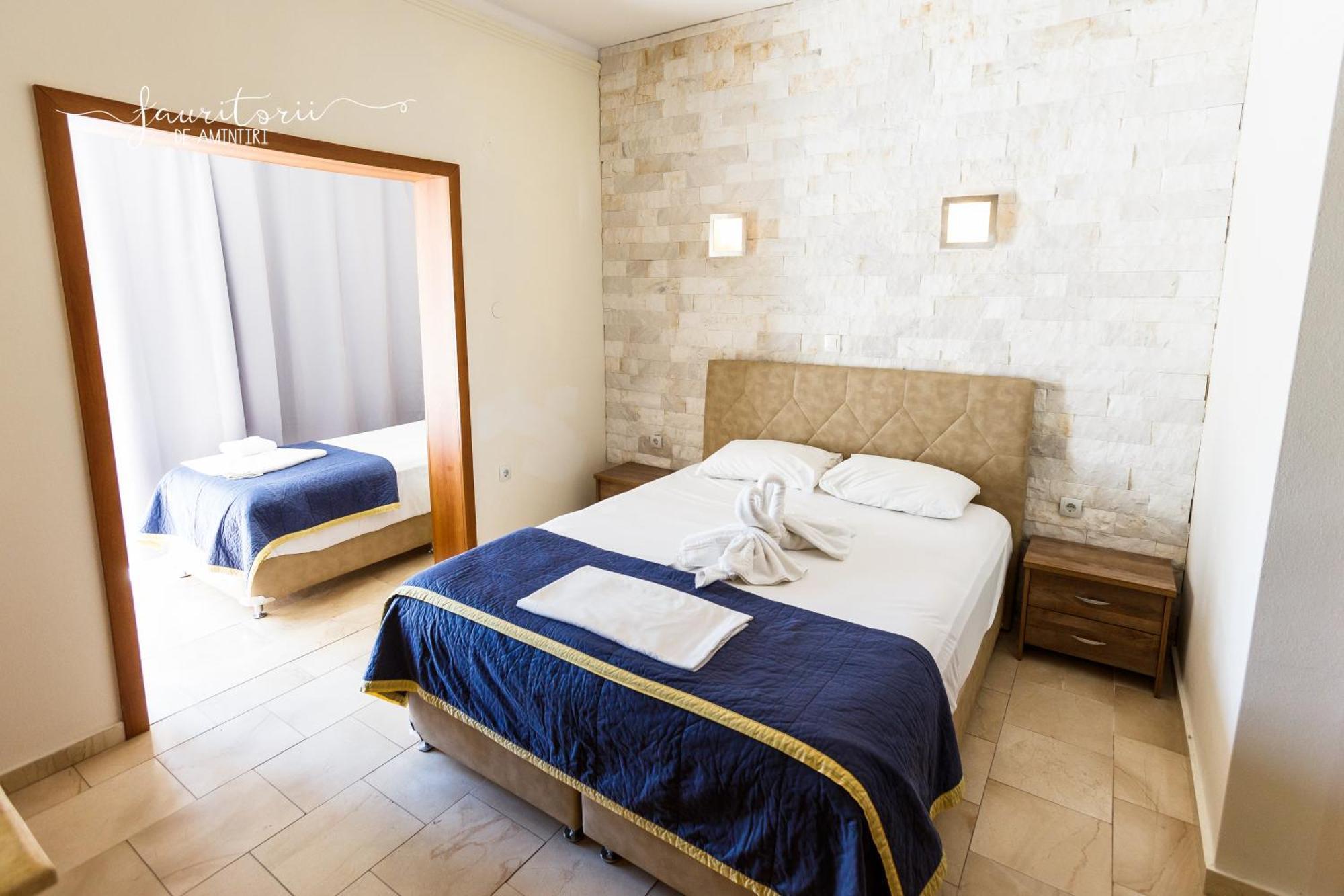 Kinira Beach Hotel Hotel