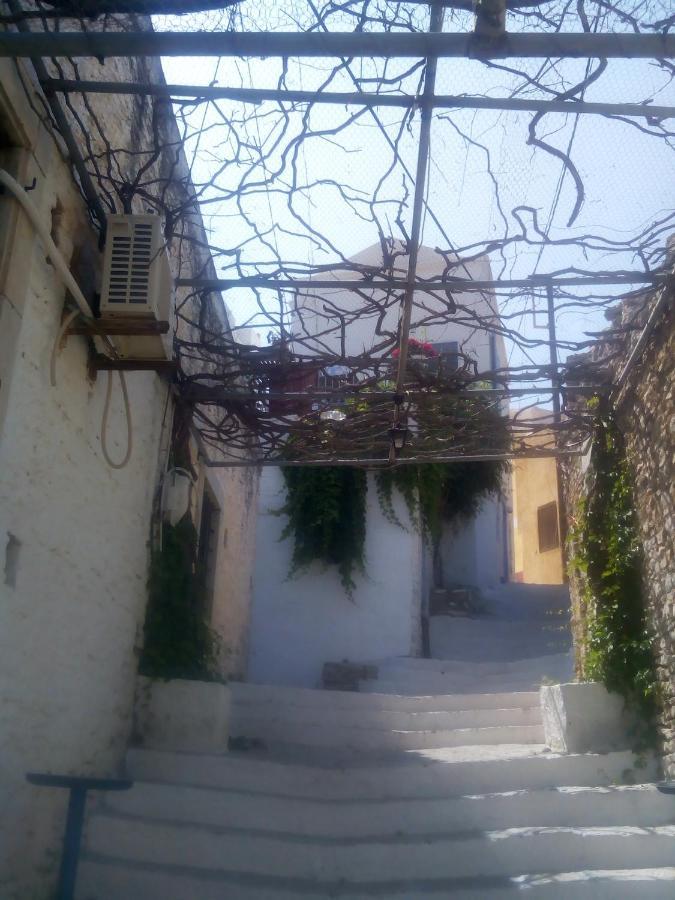 Marthas Traditional House Holiday home