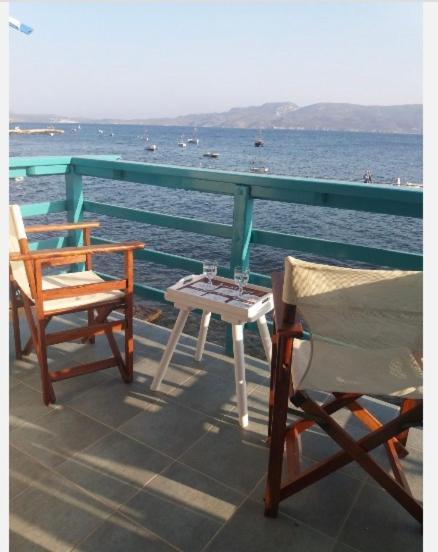 Drougas' Sea House Klima (Milos)