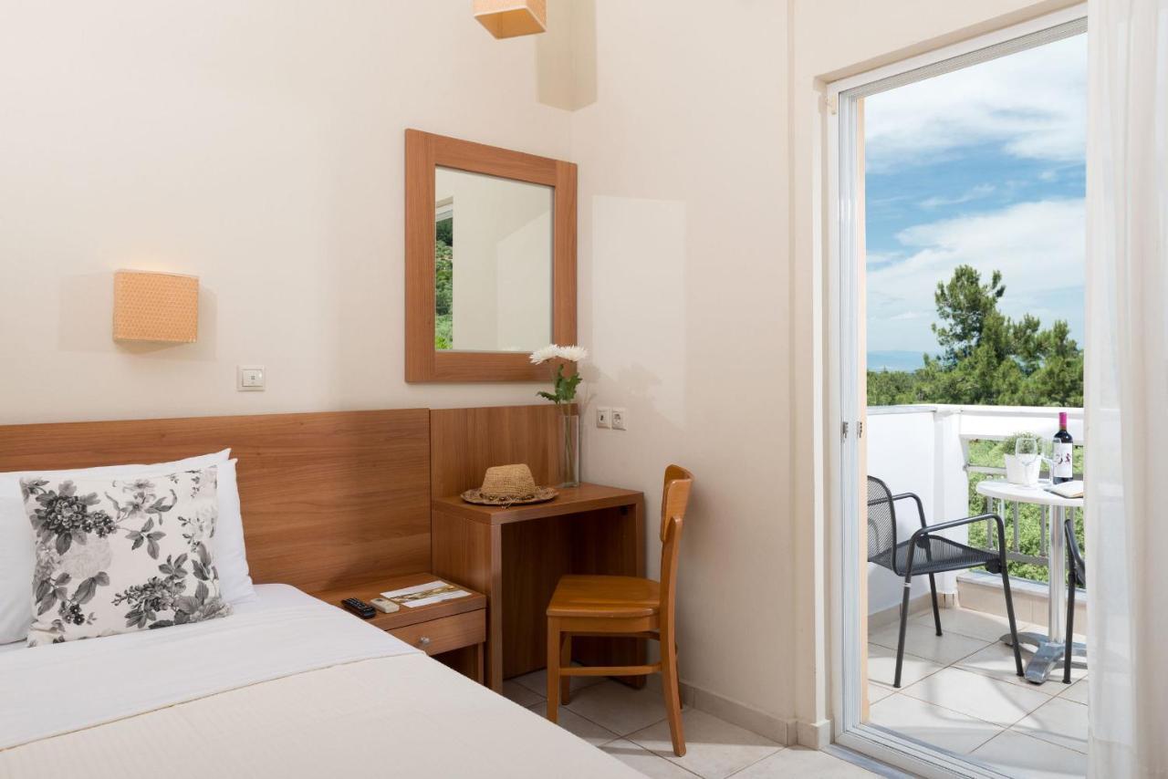 Hotel Louloudis Boutique (adults Only)