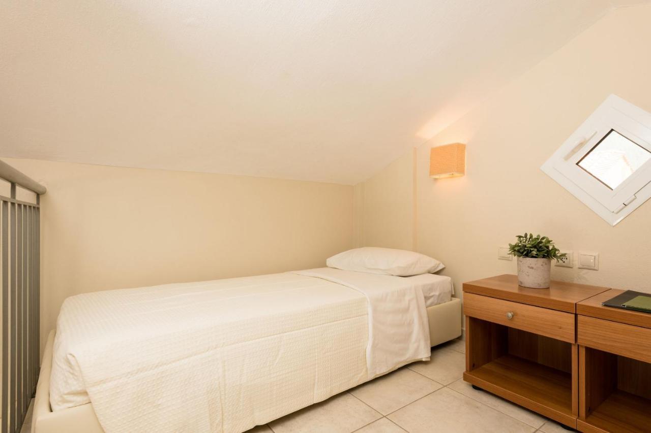 Louloudis Boutique (adults Only) Hotel