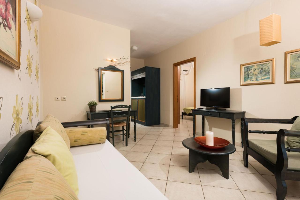 Louloudis Boutique (adults Only) Hotel 3*