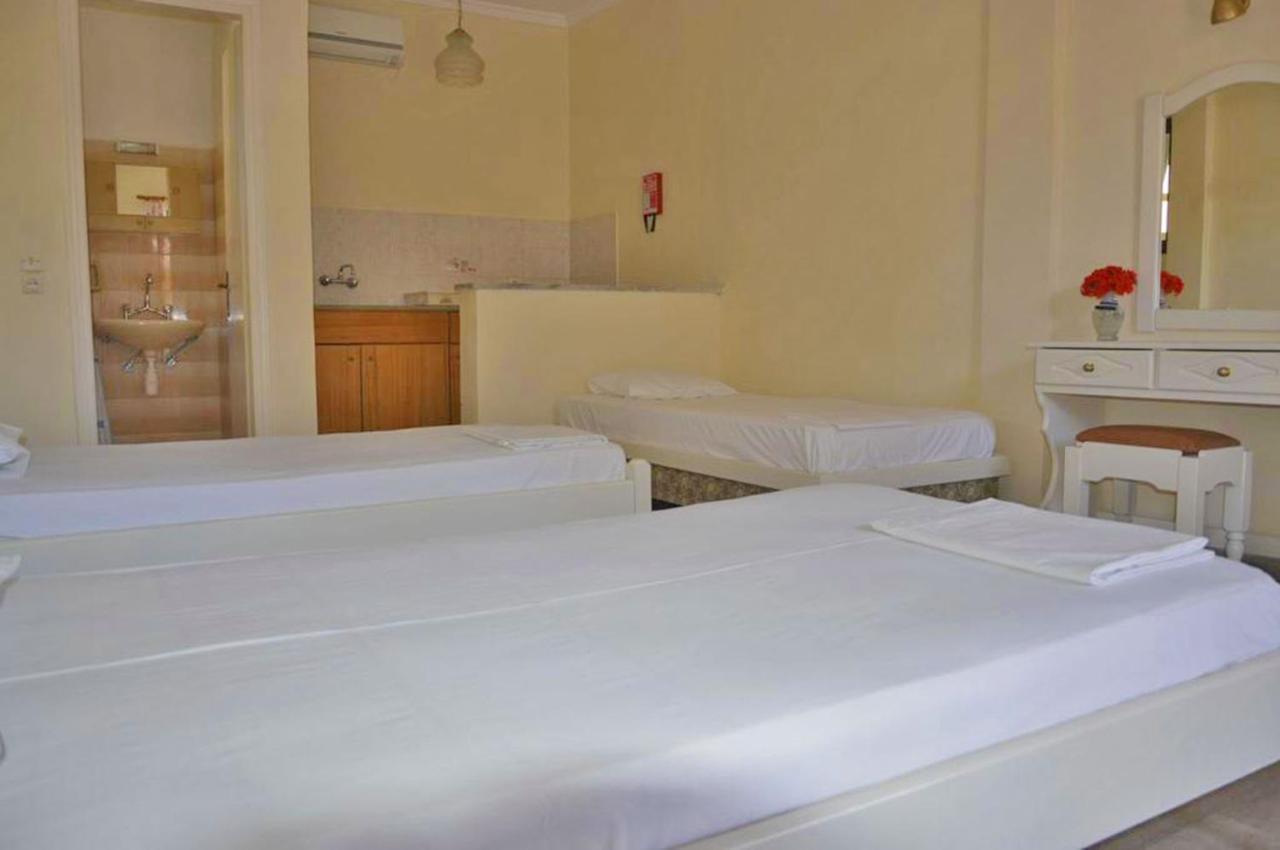 Seafront Aparthotel Kavos