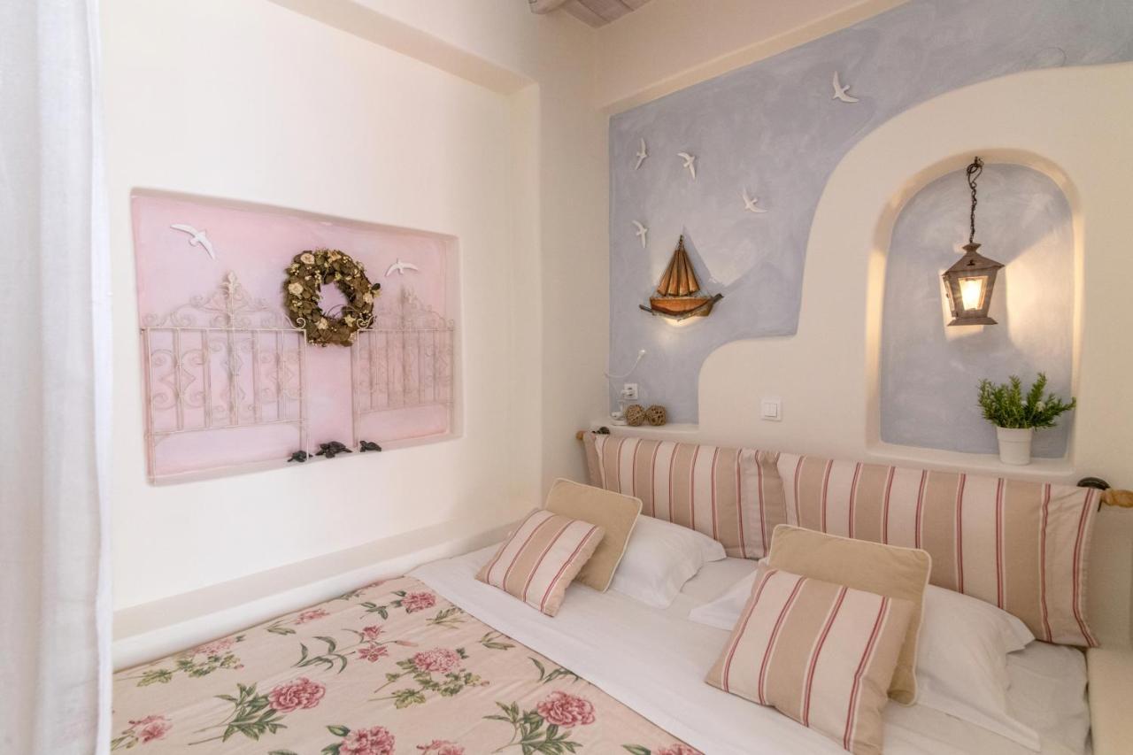 Guest house Madalena's Family Tinos