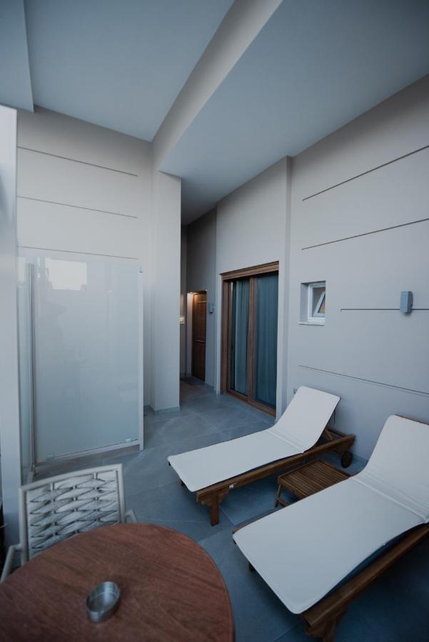 Resort Stork Design *