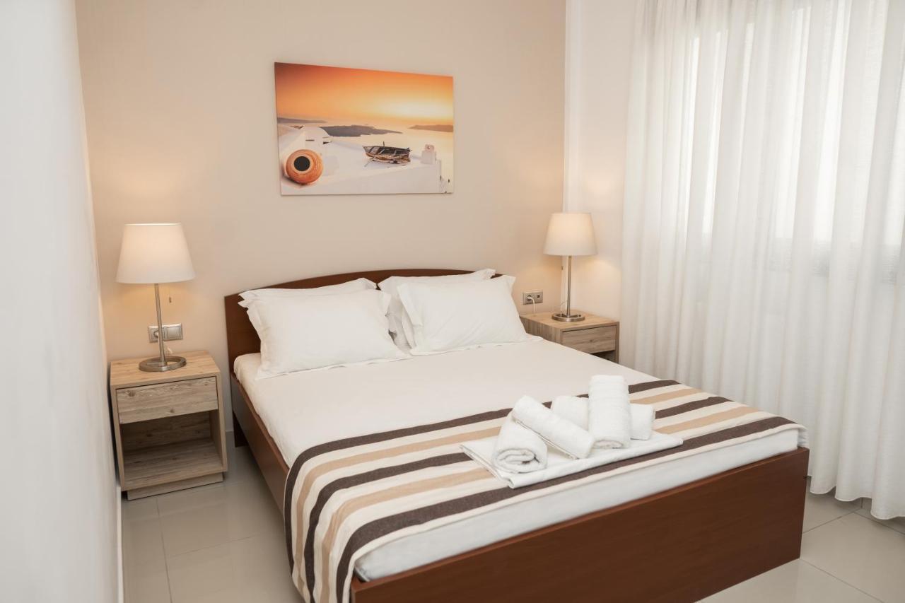 Aelia Apartment