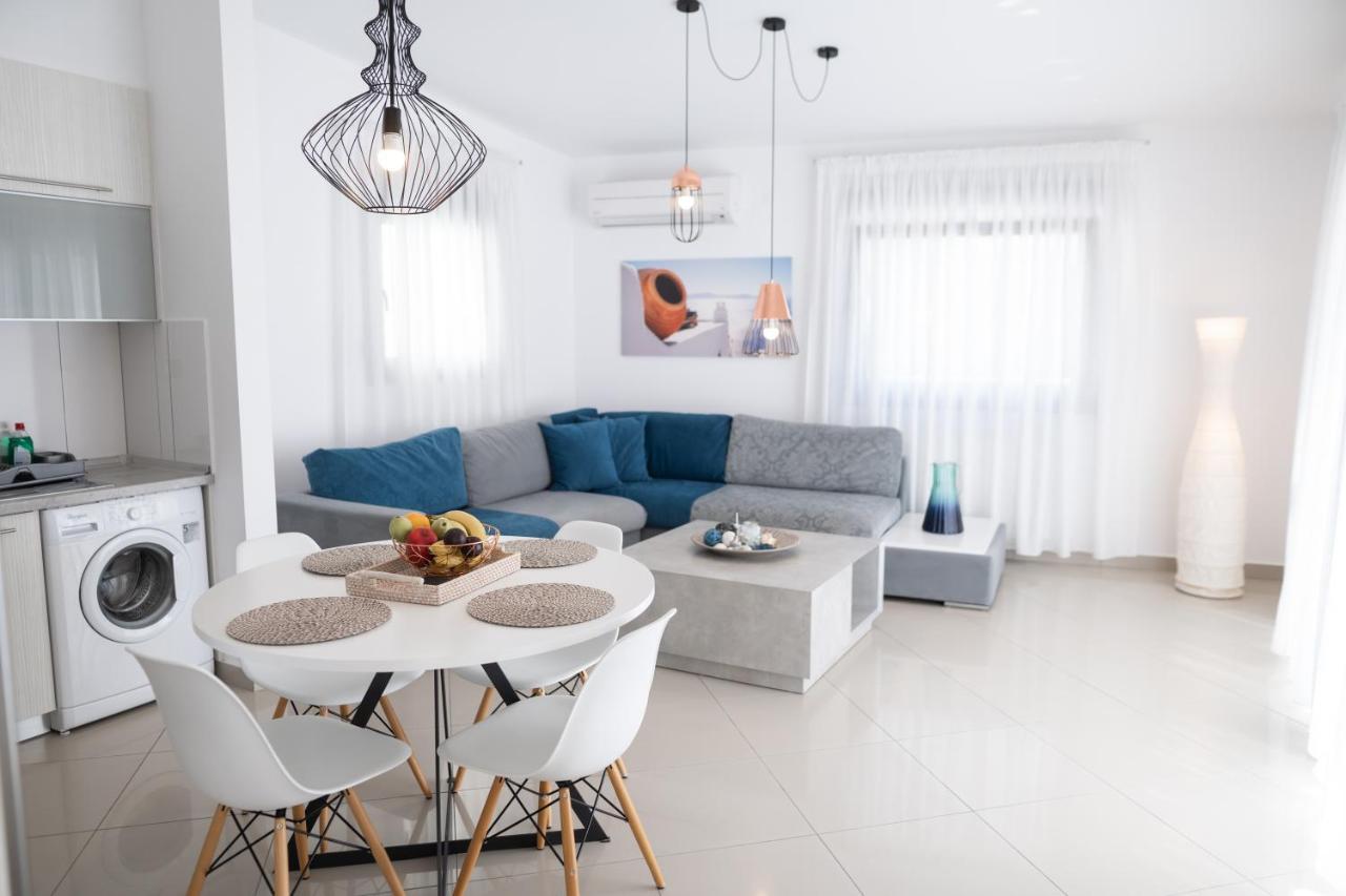 Aelia Apartment