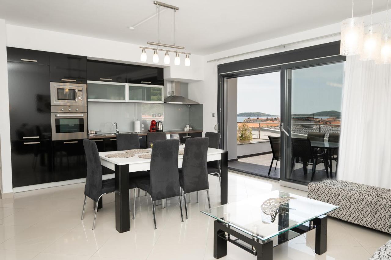 Aelia Apartment *