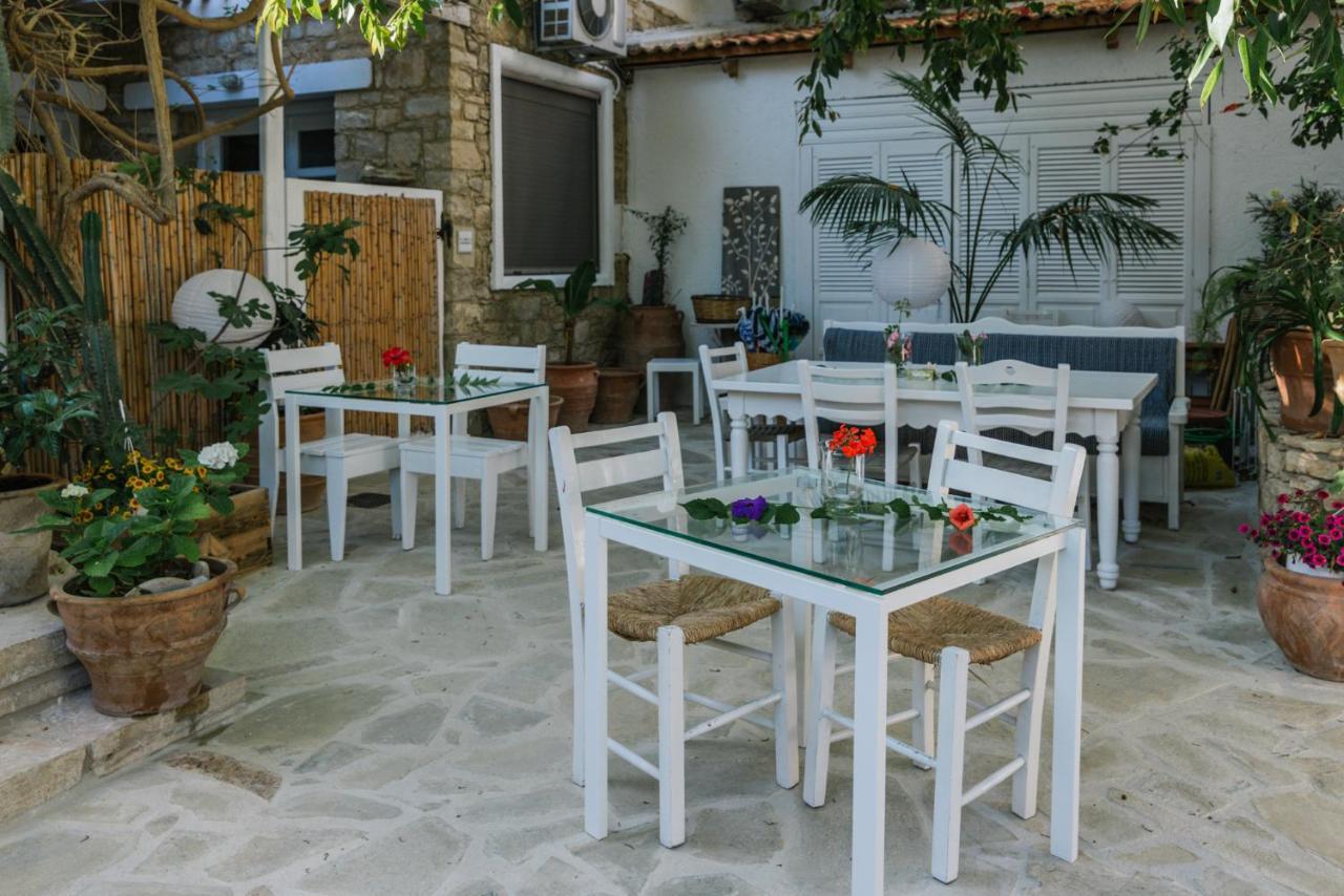 Bed & Breakfast Zwei Brueder Art & Matala (Crete)