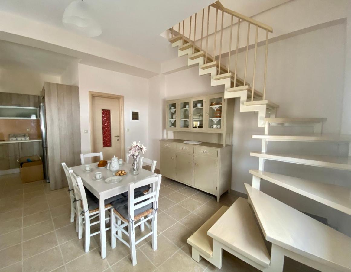 Rebekka's House