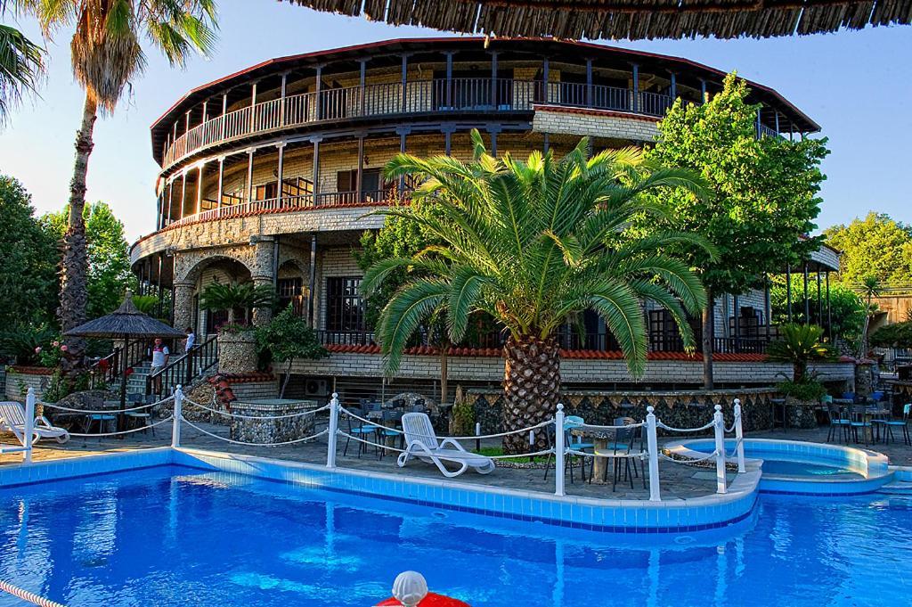 Nepheli Hotel Hotel