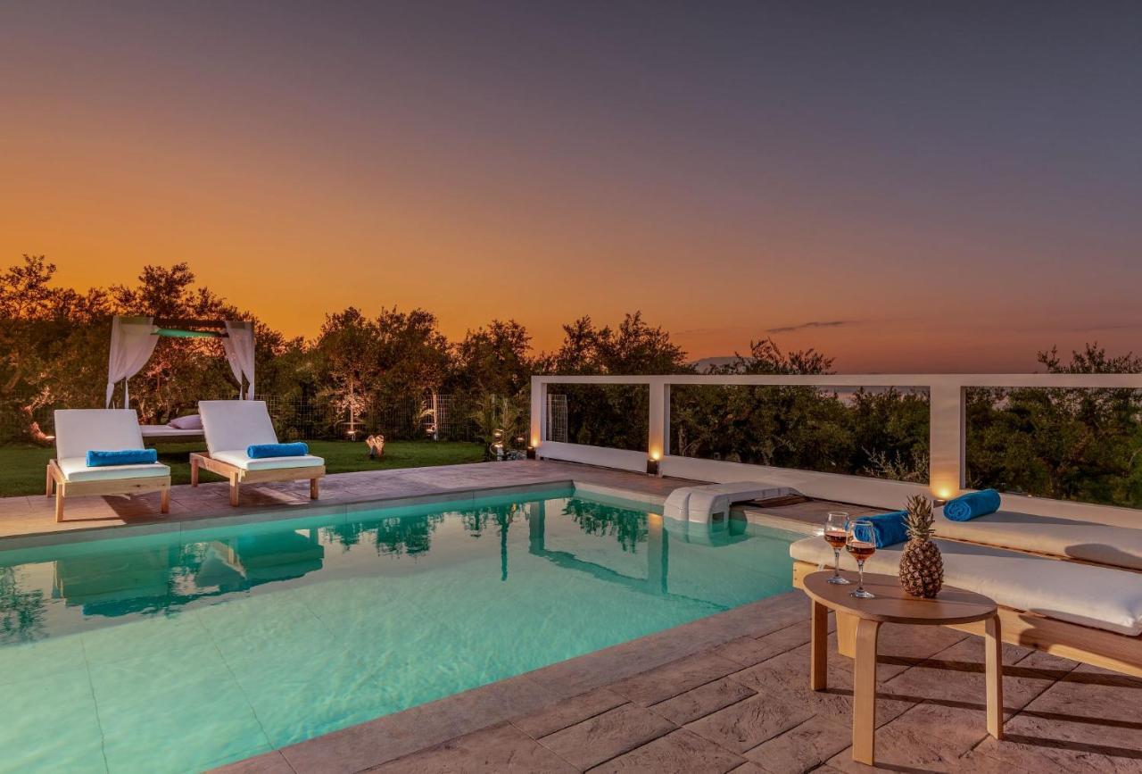 Farao Villa Kypseli