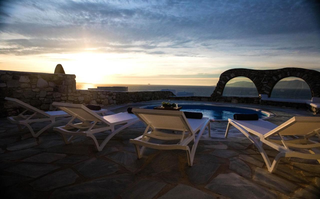 Villa Golden Sunset