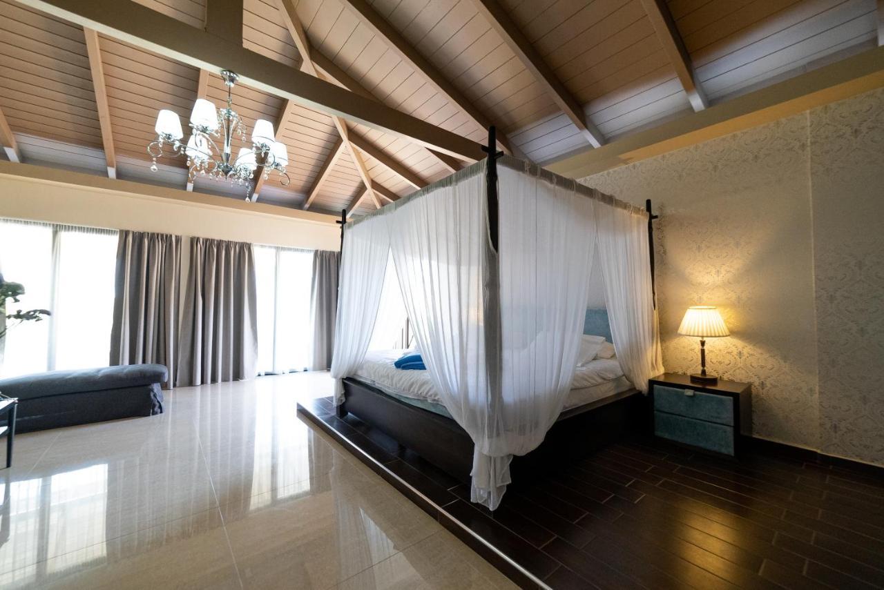 Ornella & 4* Sivota (Epirus)