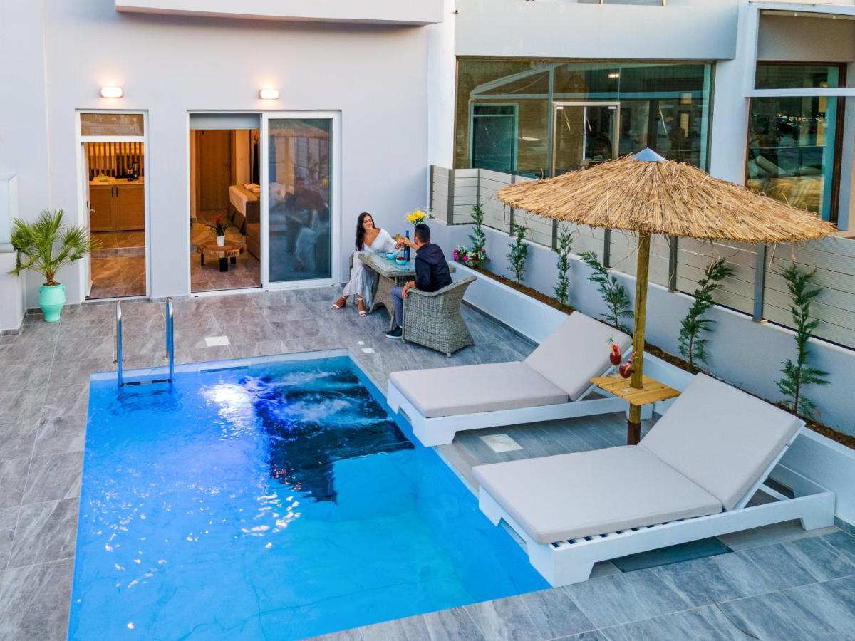 Aparthotel Delfina Boutique 4*