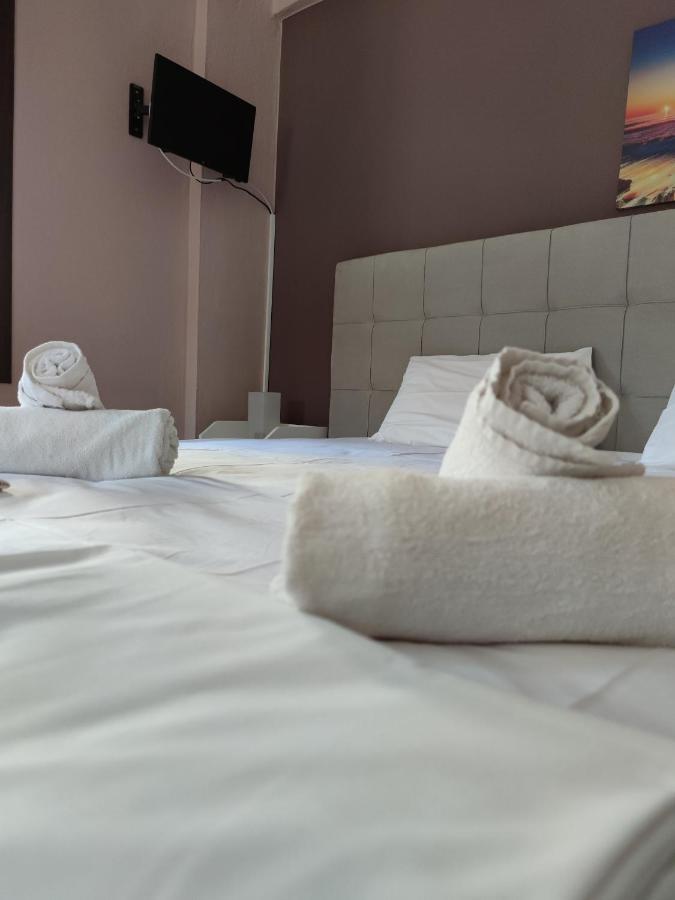 Aparthotel Fotini *
