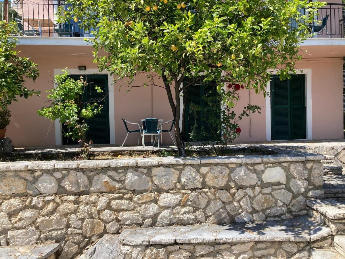 Apartment Aliki's Comfortable Holiday Apartments-great Location