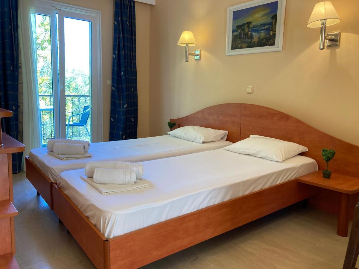 Aliki's Comfortable Holiday Apartments-great Location