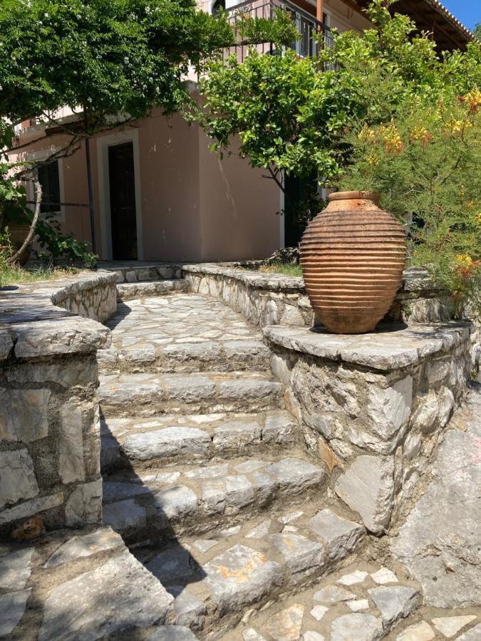 Apartment Aliki's Comfortable Holiday Apartments-great Location *