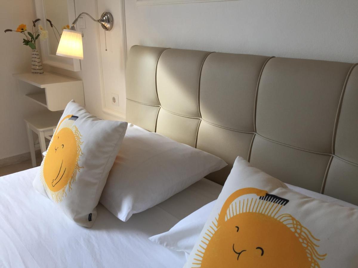 Alexandris * Spetses Town