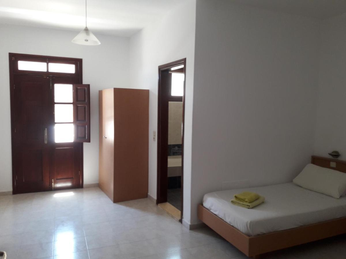 Apartment Philippos &