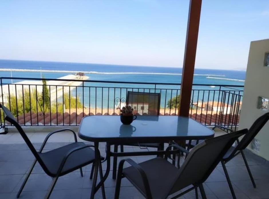 Avra Apartment *