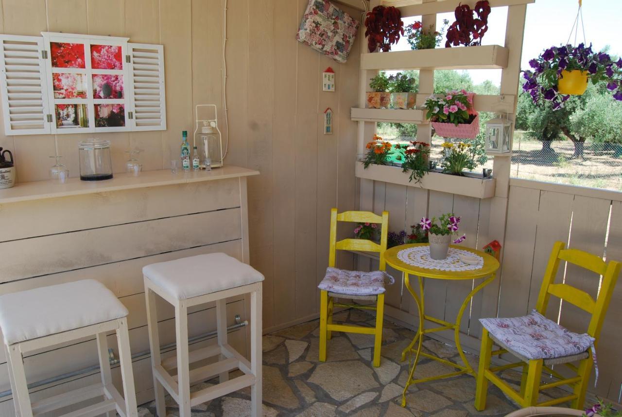Luxury Traditional The Small Bookstore Guest house *