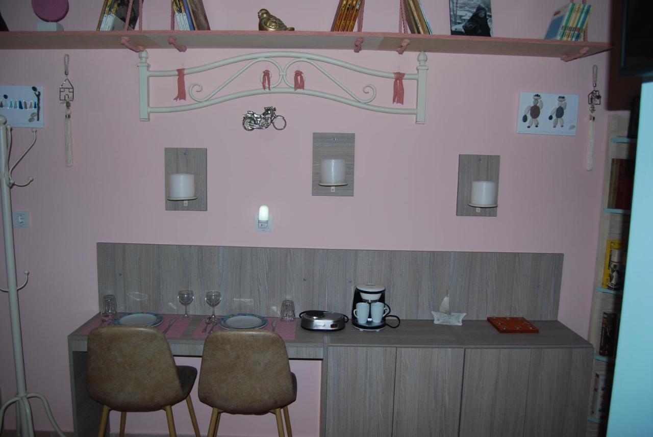 Luxury Traditional The Small Bookstore Guest house *