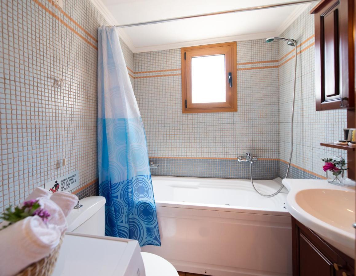 Delphinus Villas-villa Nikitas Apartment