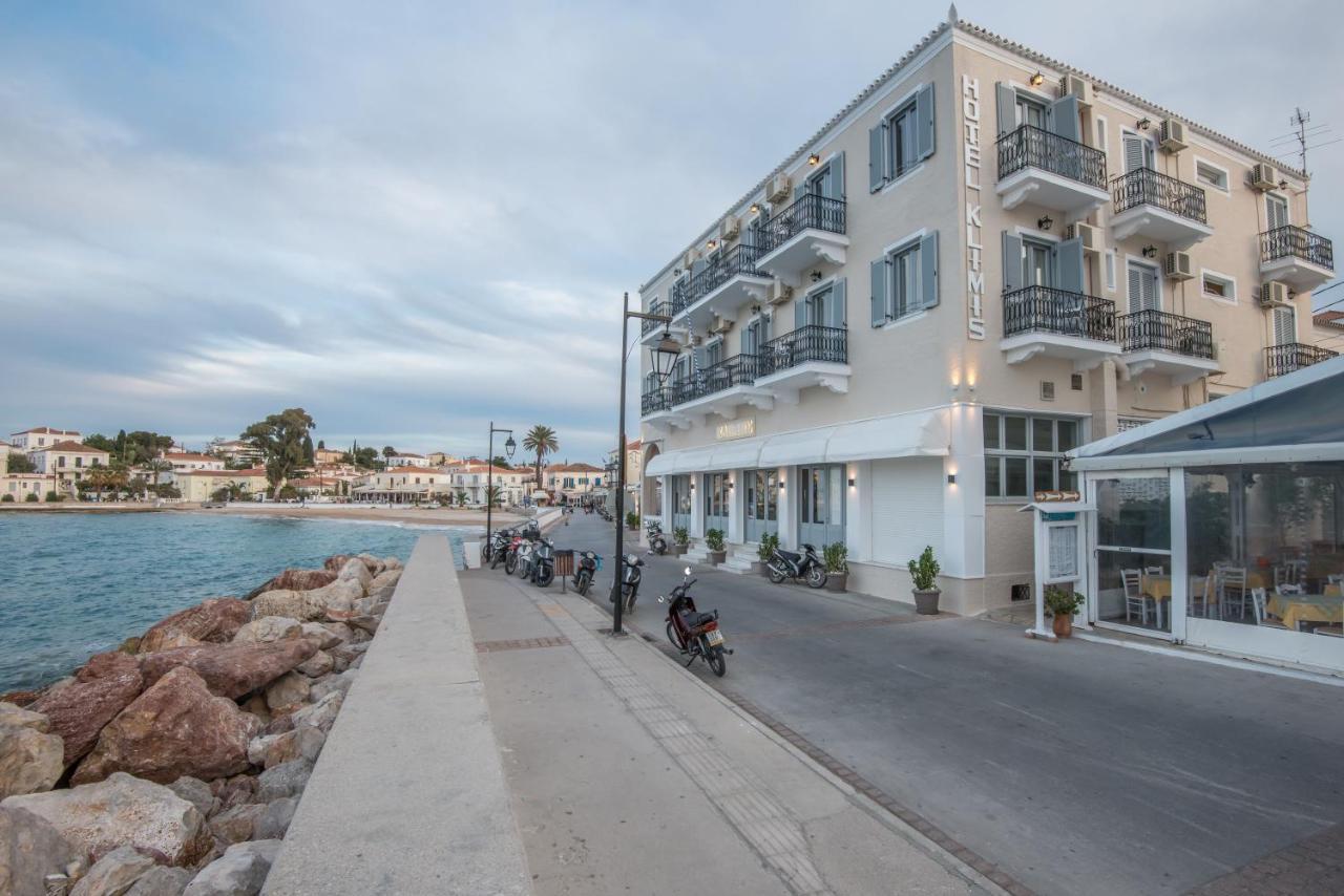 Klimis Spetses Town