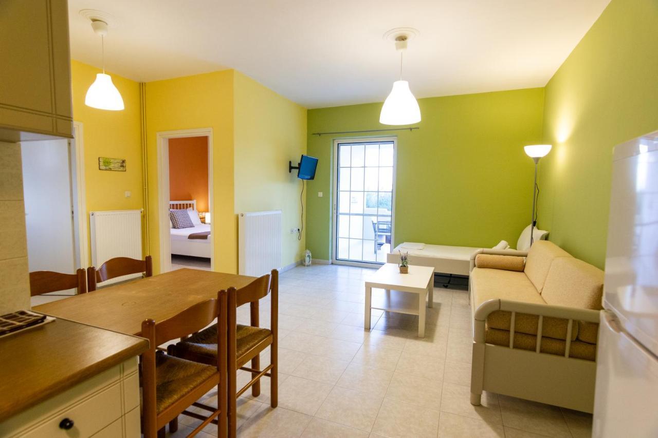 Aparthotel Elaionas 2*