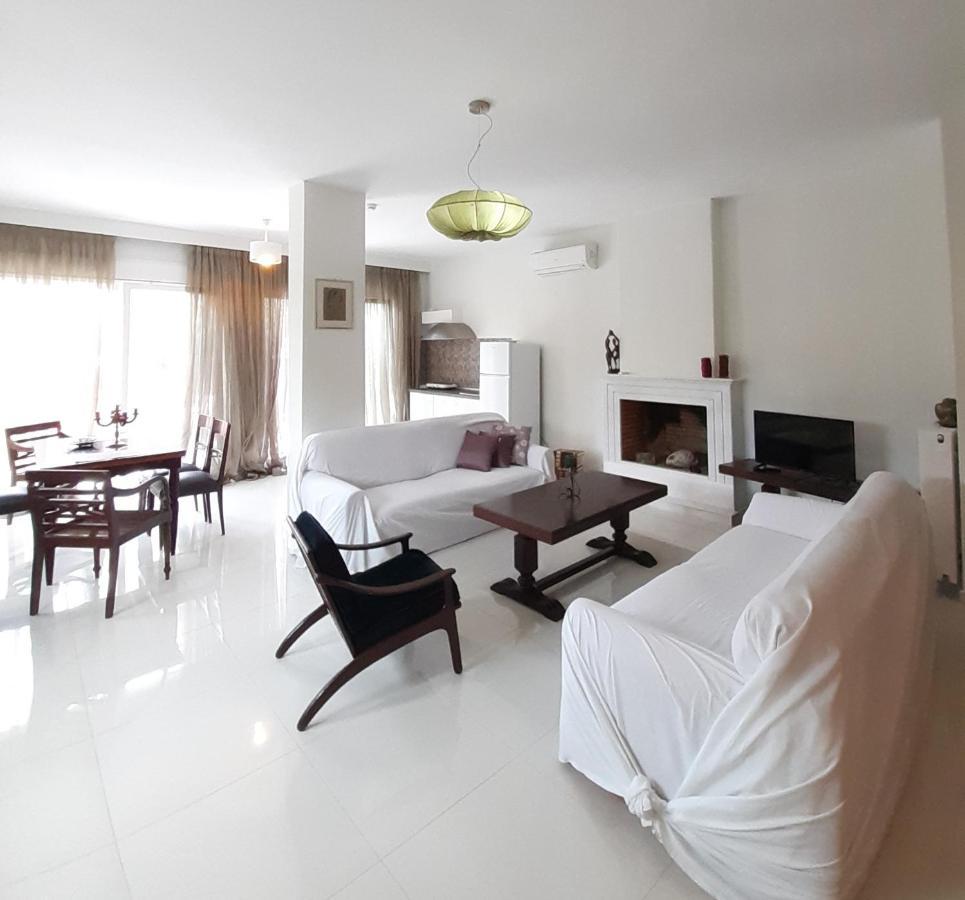 Apartment Palace Luxury Palio Palaiontsiflikion