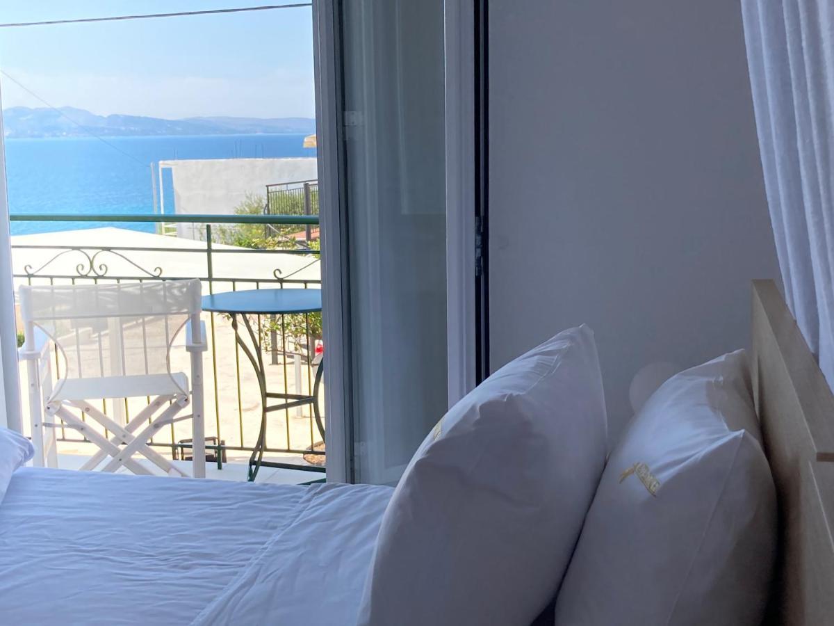 Angeliki Lassi (Kefalonia)