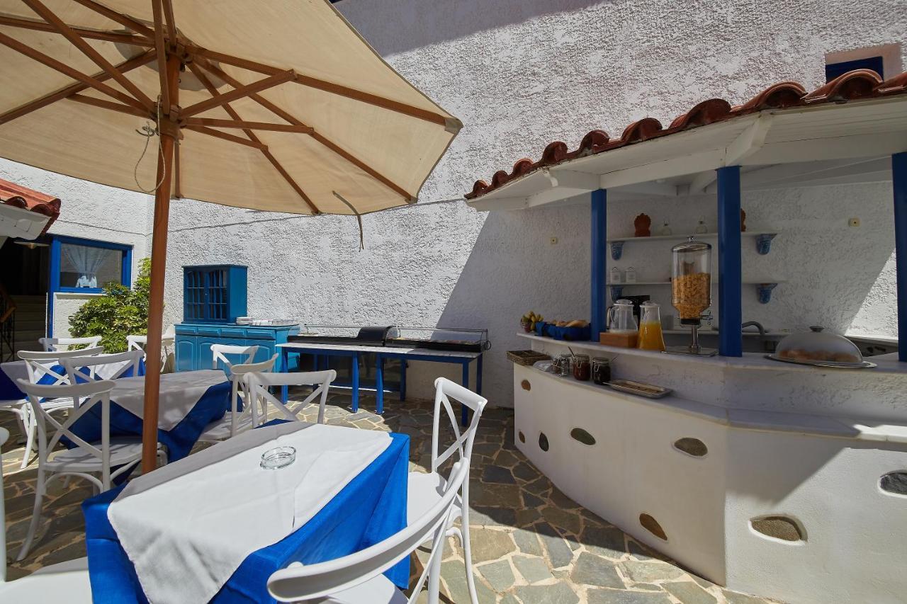 Hotel Atheras 3*