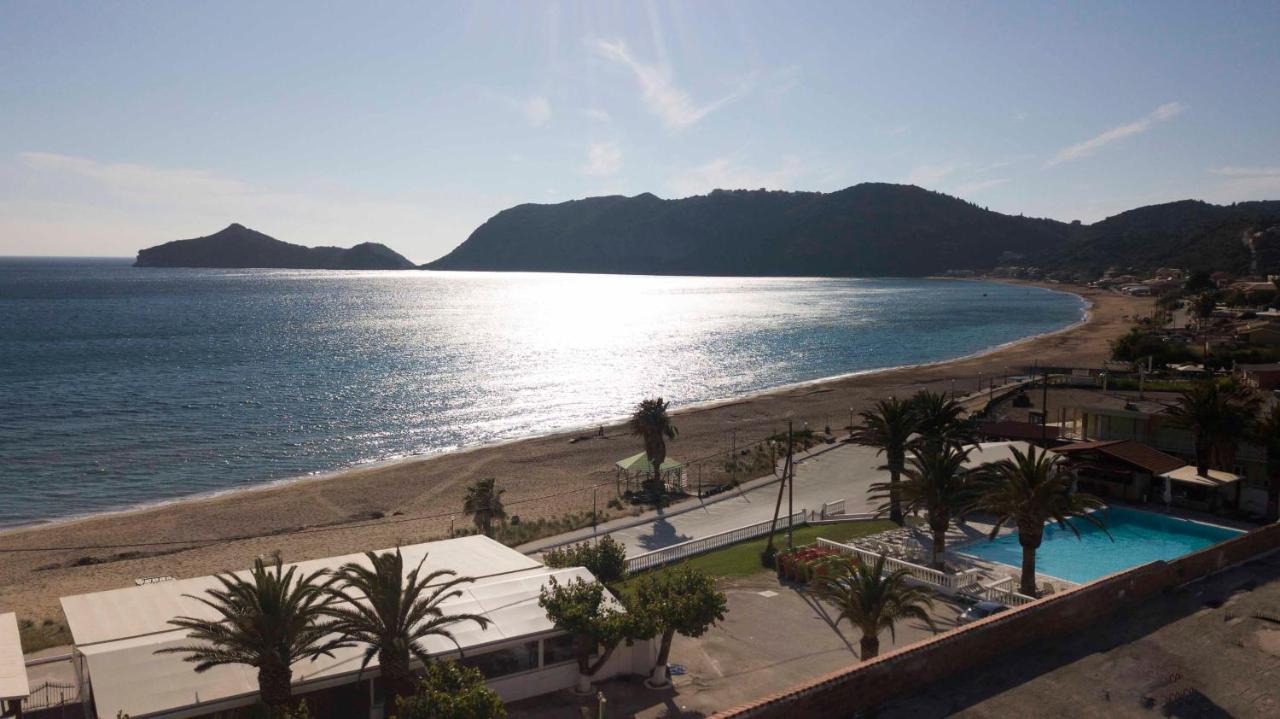 Azure Mare Apartment Agios Georgios Pagon